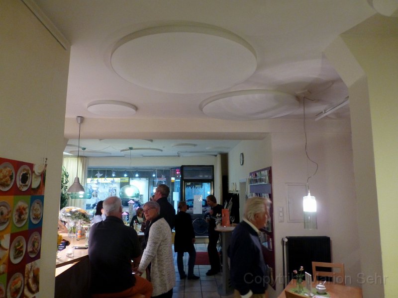 07-Ausstellung2015.JPG - Vernissage im Cafè Mittendrin in Köln-Dünnwald am 1. Oktober 2015